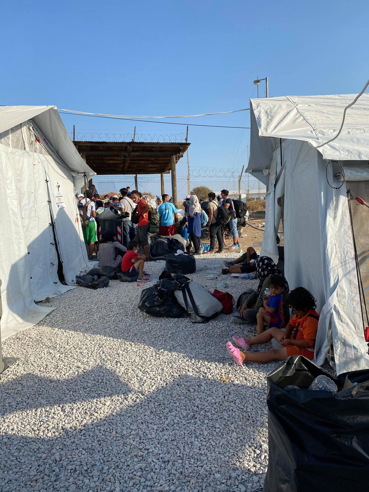 Våre to klinikker i Kara Tape