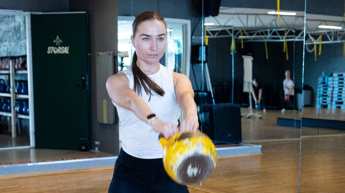 Bildet viser Kaja Iversen som trener