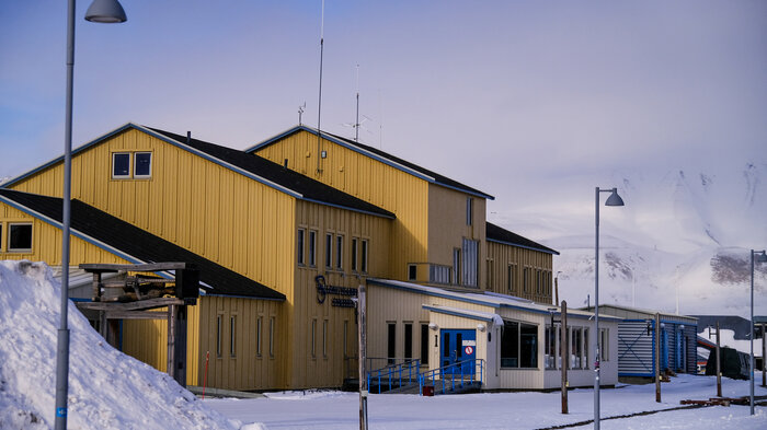 Bilde viser Longyearbyen sykehus