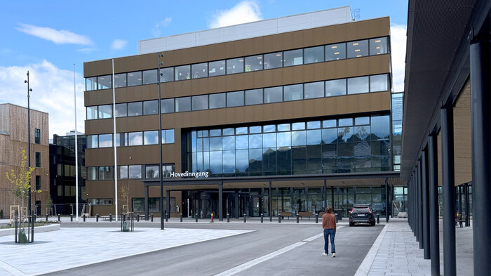 bildet viser det nye sykehuset i Drammen