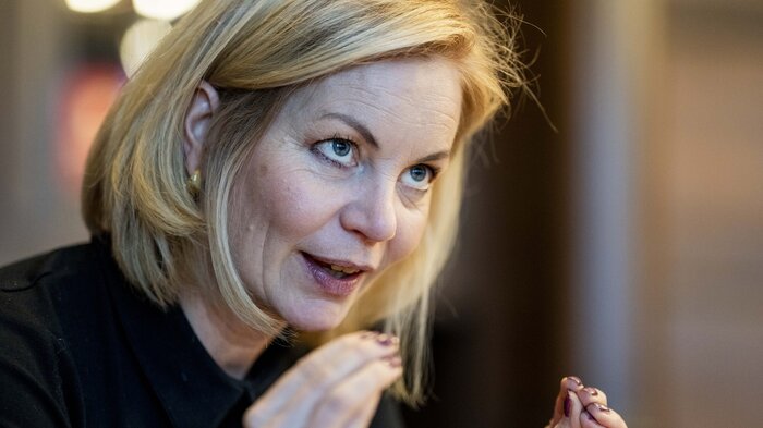 Bildet viser forskning- og høyere utdanningsminister Sigrun Aasland.