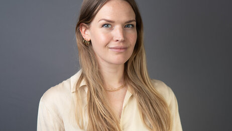 Bildet viser et portrett av innleggsforfatter Astrid Hauge Rambøl