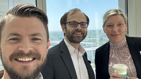 Bildet viser Lasse Johan Thue, Lars Gjerde og Ellen Brodin