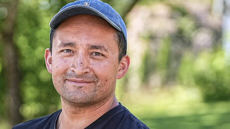 Bildet viser et portrett av Audun Mo