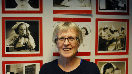 Bildet viser Åshild Fause, førsteamanuensis i sykepleie på Universitetet i Tromsø.