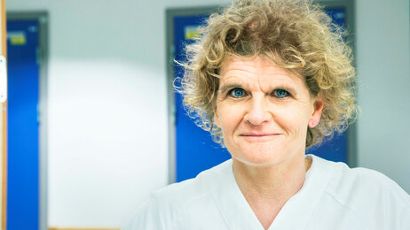 Cathrine Krøger, litteraturanmelder og sykepleierstudent