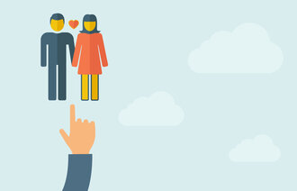 Illustrasjonen viser et par som holder hender og en hånd som peker på dem.