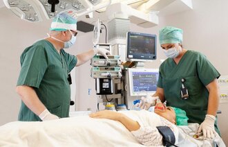 To anestesisykepleiere og en pasient