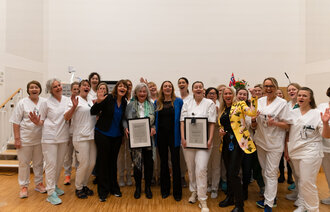 Hederspris til Krefsykepleierne og Inger Utne