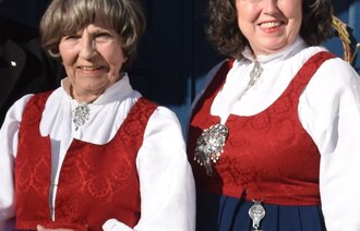 Bildet viser Kristin Ruud og hennes mor