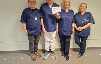 Bildet viser f.v: Mats Berntsen, avdelingsleder, Harry Dahle, spesialsykepleier med master i geriatri, Marianne Frantzen, spesialsykepleier, Reidun Wiik, spesialhjelpepleier. 