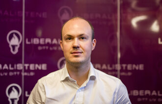 Bildet viser et portrett av Jan-Øyvind Lorgen