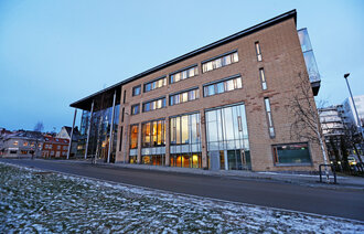 Bildet viser lokalene til Nord-Troms og Senja tingrett