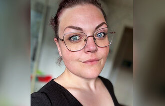 Bildet viser en selfie tatt av innleggsforfatter Anette Malen Barreng