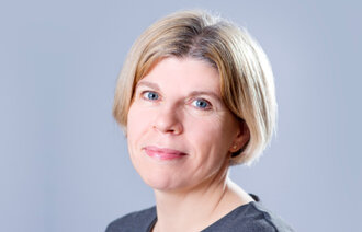 Bildet viser portrettbilde av Synnøve Serigstad