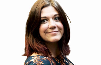 Bildet viser et portrett av Lena Yri Engelsen