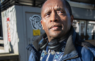 Bildet viser hjemmesykepleier Bulti Hika på Stovner