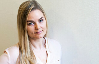 Bildet viser Hanne Charlotte Schjelderup i Jordmorforbundet NSF.