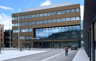 bildet viser det nye sykehuset i Drammen