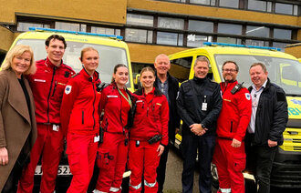 bilde av de ansatte i ambulansetjenesten ved Sykehuset i Telemark