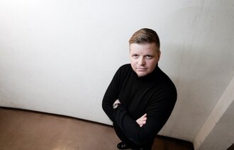 Bildet viser Erlend Hernø Røeggen