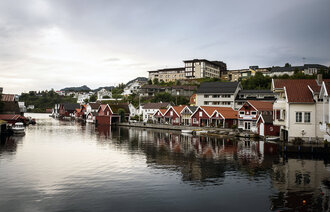 Flekkefjord sykehus sett fra sjøsiden