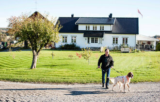 Reportasjefoto av Sven Kaaven Andersen, som har hatt to hjerneslag