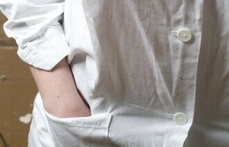 Illustrasjonsbildet viser et navneskilt på en sykepleier