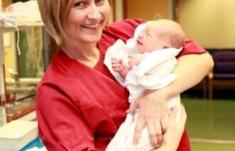 Maria Normann, jordmor ved føde- og gynekologisk avdeling i Harstad.