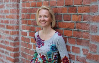 Pia Bing-Jonsson mener utdanning er svaret på fremtidens utfordringer i eldromsorgen.