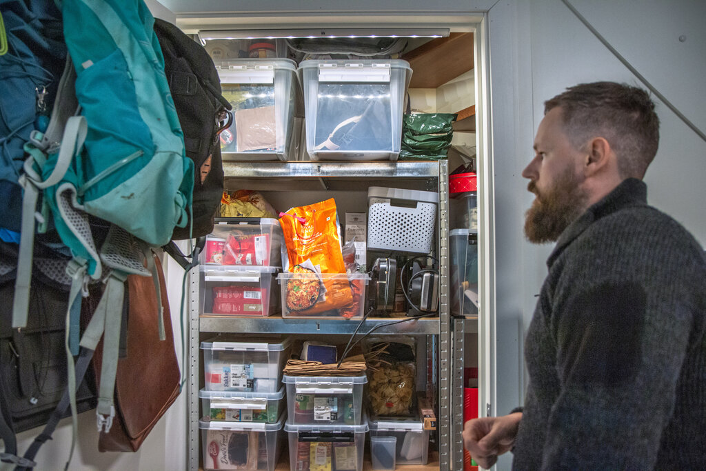 Bildet viser sykepleier Max-Hendrik Wathne Gelink 