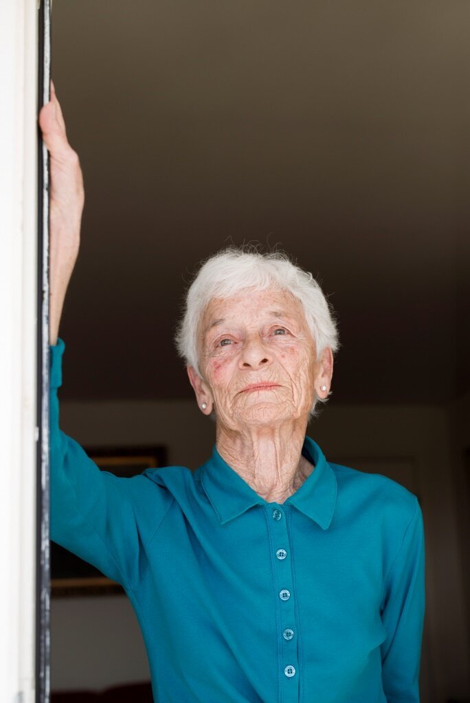 Bilde av Esther i dag. 80 år gammel.