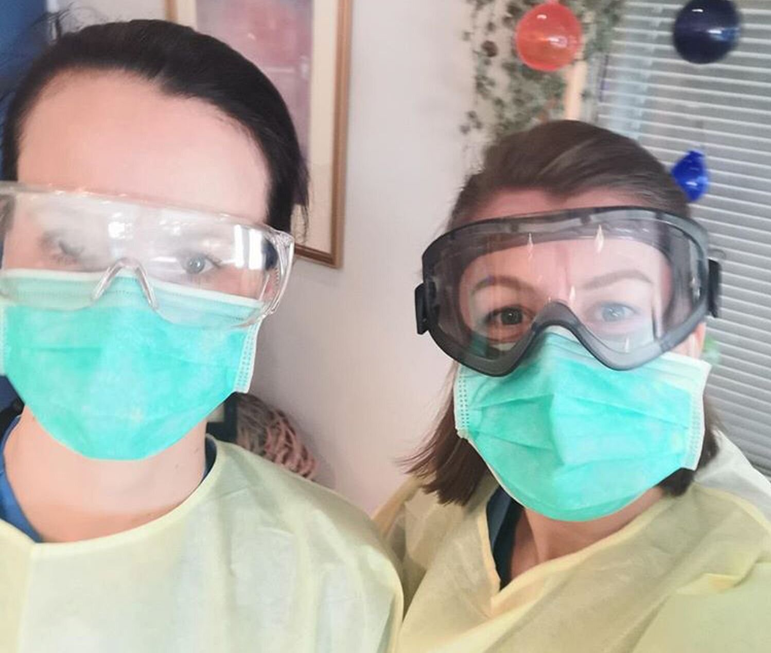 Bildet viser Ina Holst Engen og Idun Eriksen