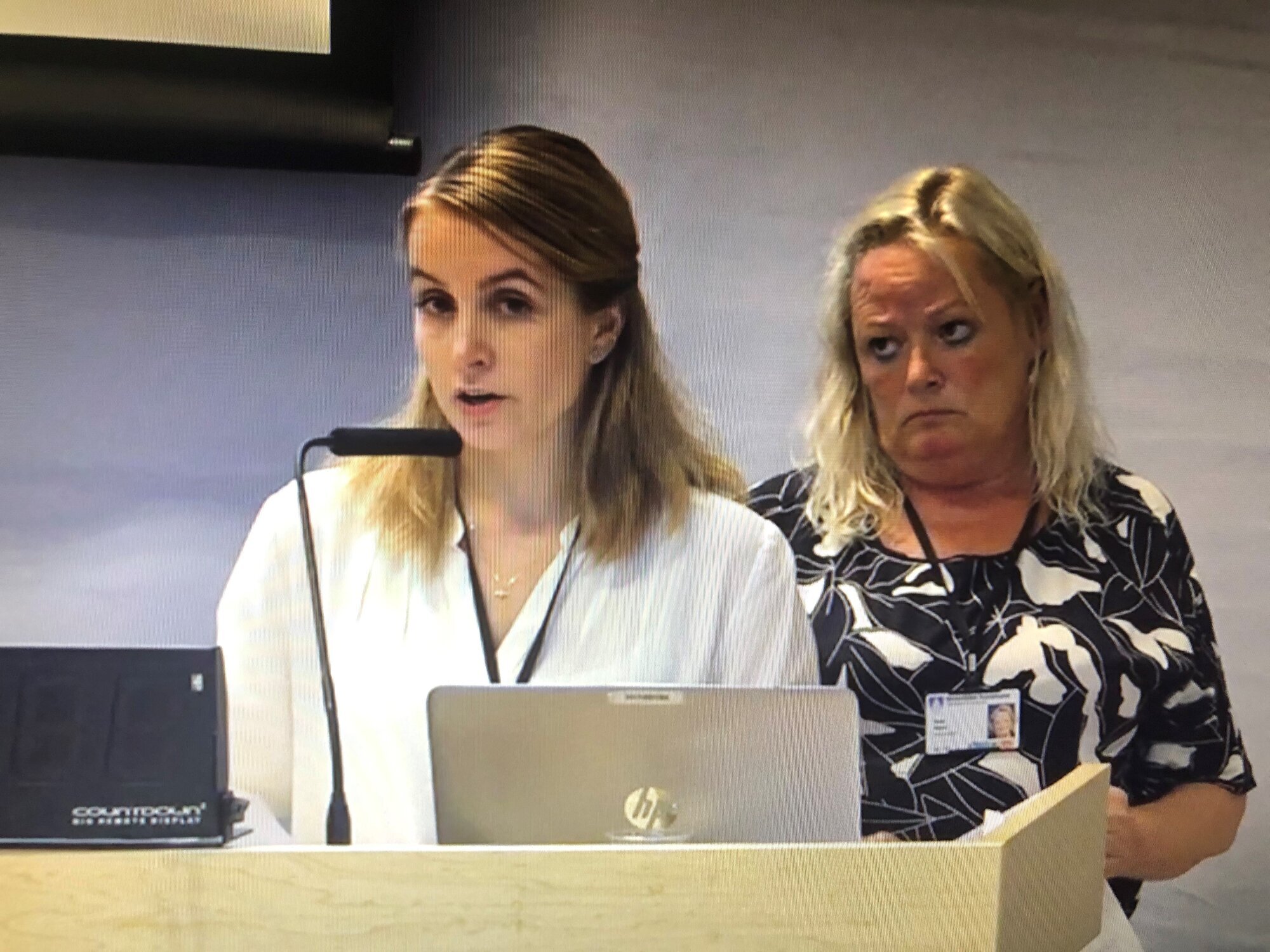 Sylvi Bruflat og Anita Nilsen