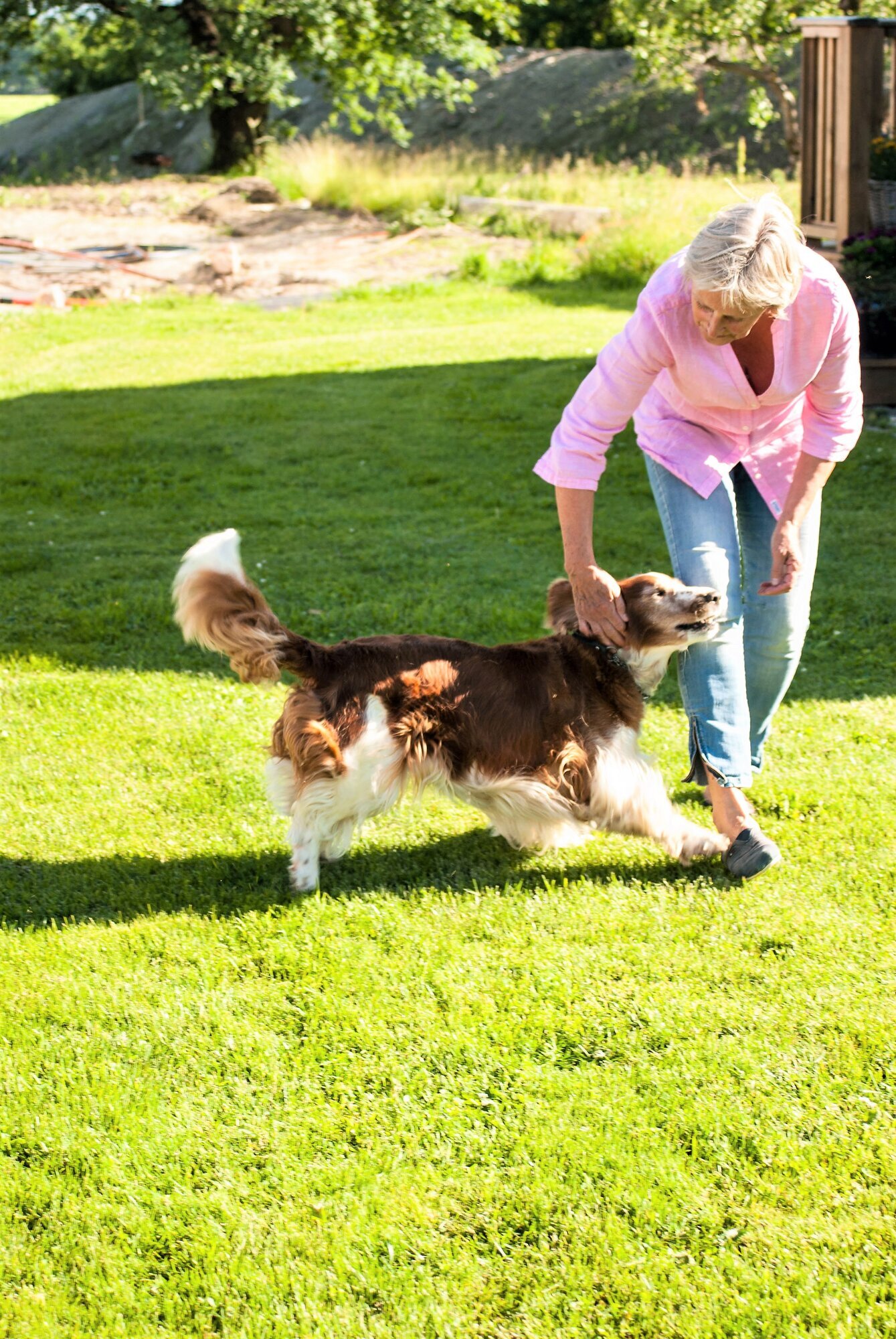 Sykepleier Gunvor Olafsbye Unelsrød og hunden Enya