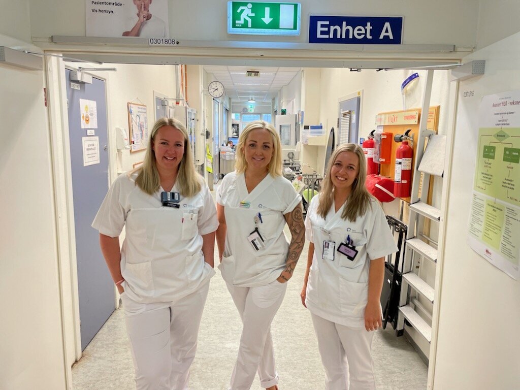 Bildet viser Audhild Rue, Stephanie Surman og Marlene Therkelsen på medisinsk intensiv på Oslo universitetssykehus, Ullevål.