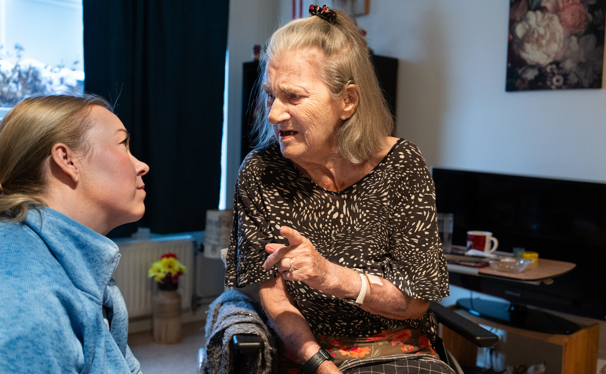 bildet viser Siril Gjemdal Olsen og Karin Stensson