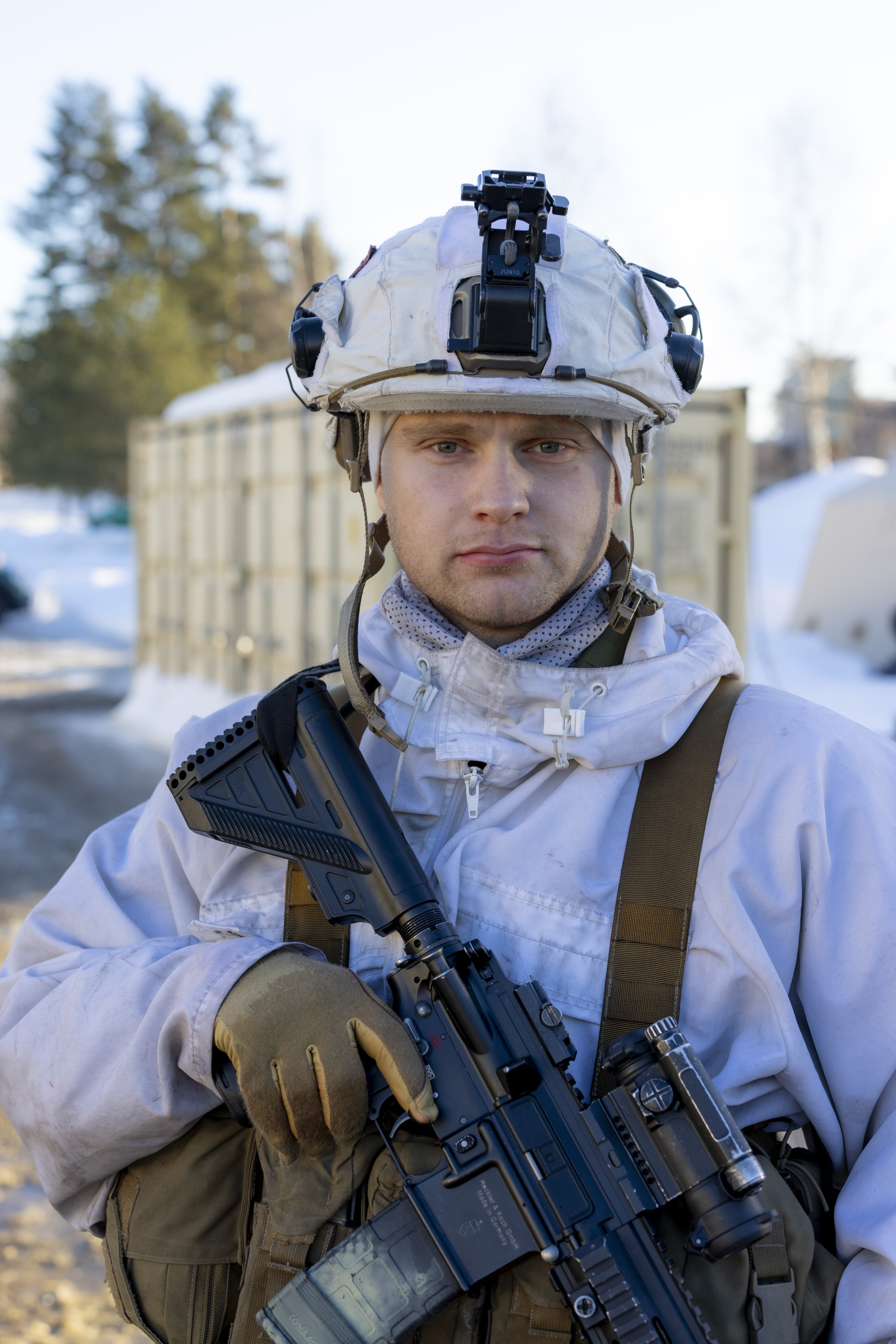 Bildet viser medic ute på skadested.