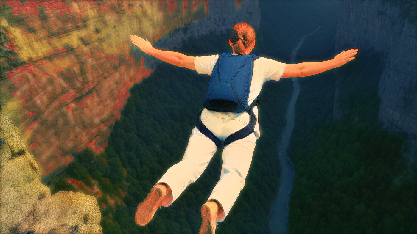 Bildet viser en sykepleier som basehopper