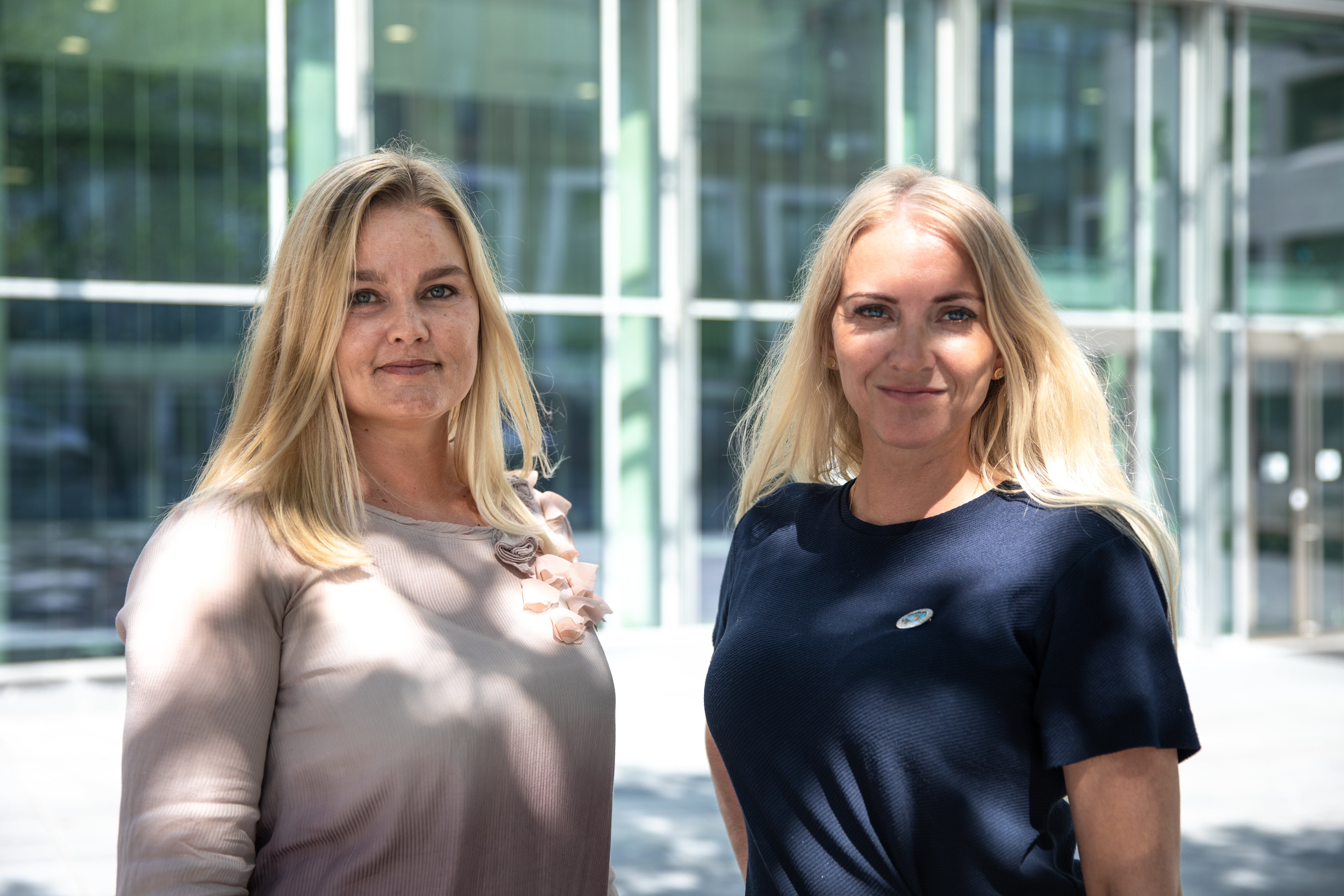 Bildet viser innleggsforfatterne sammen