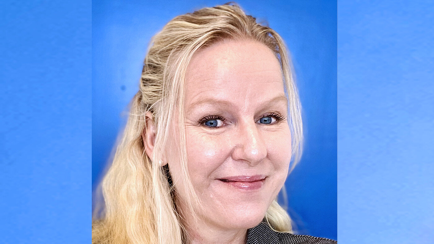 Bildet viser et portrett av Camilla Anker-Hansen