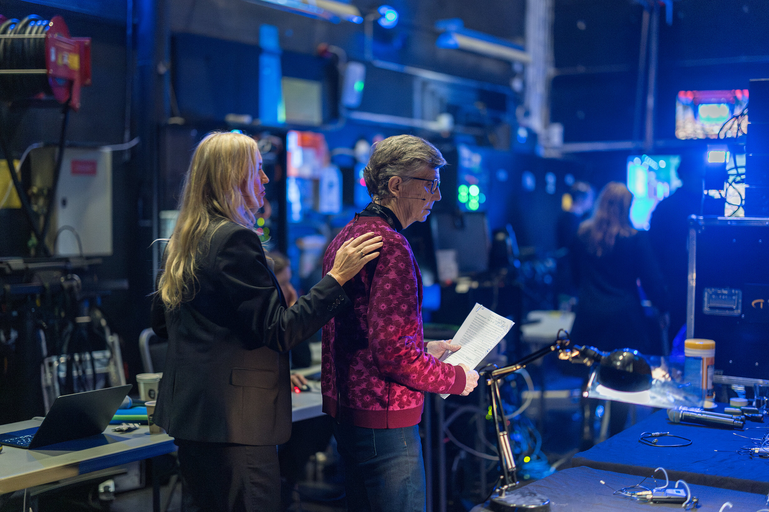 Bilde av lill sverresdatter larsen og kari martinsen