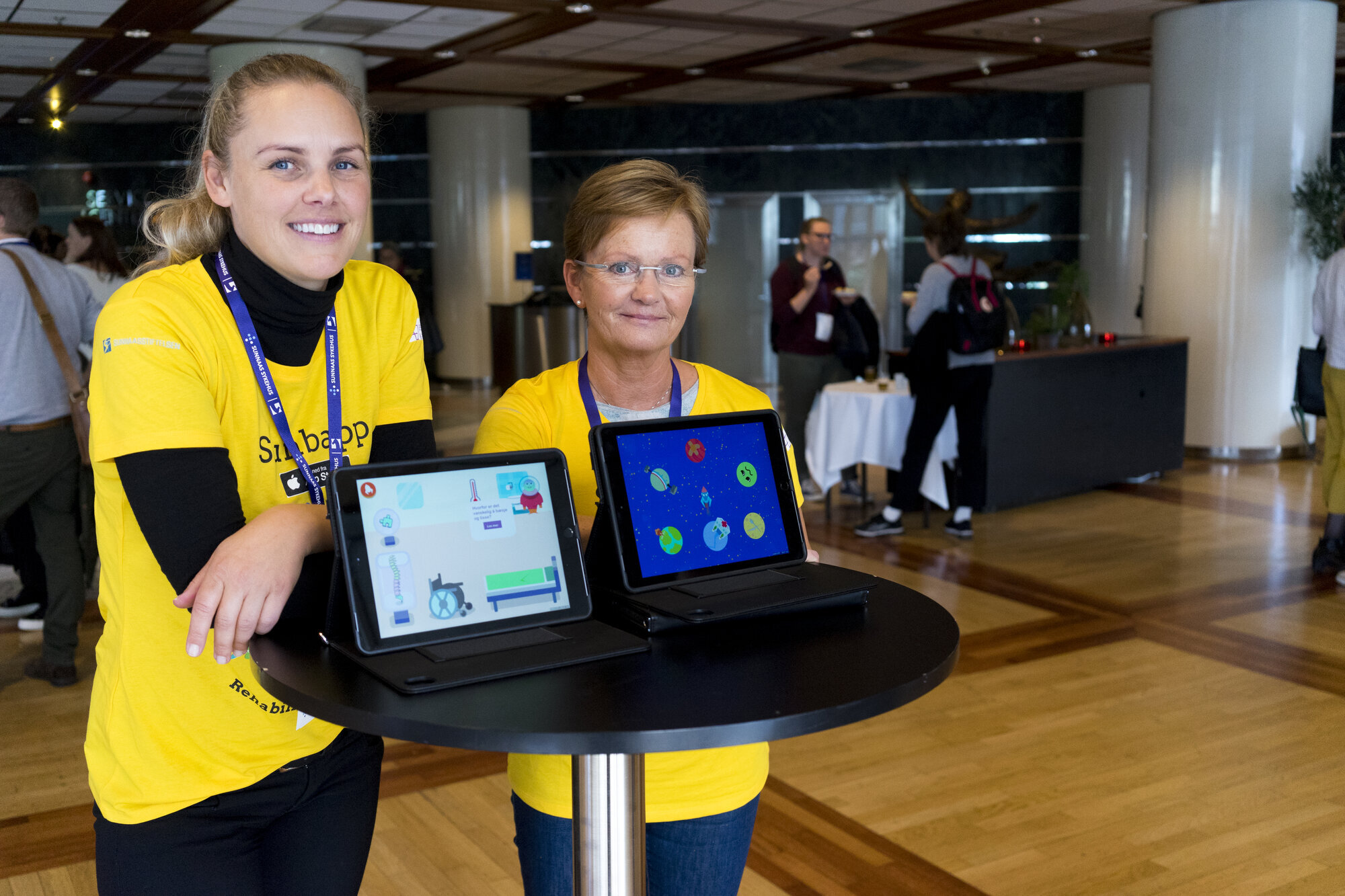 Bildet viser Lene Mosberg og Merete Karsrud