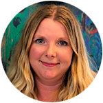 Bildet viser sykepeier Cathrine Bruaset.