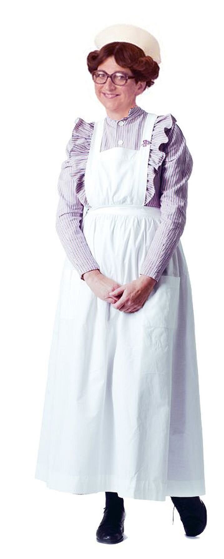 Bildet viser Eli Gunhiold By i gammel uniform