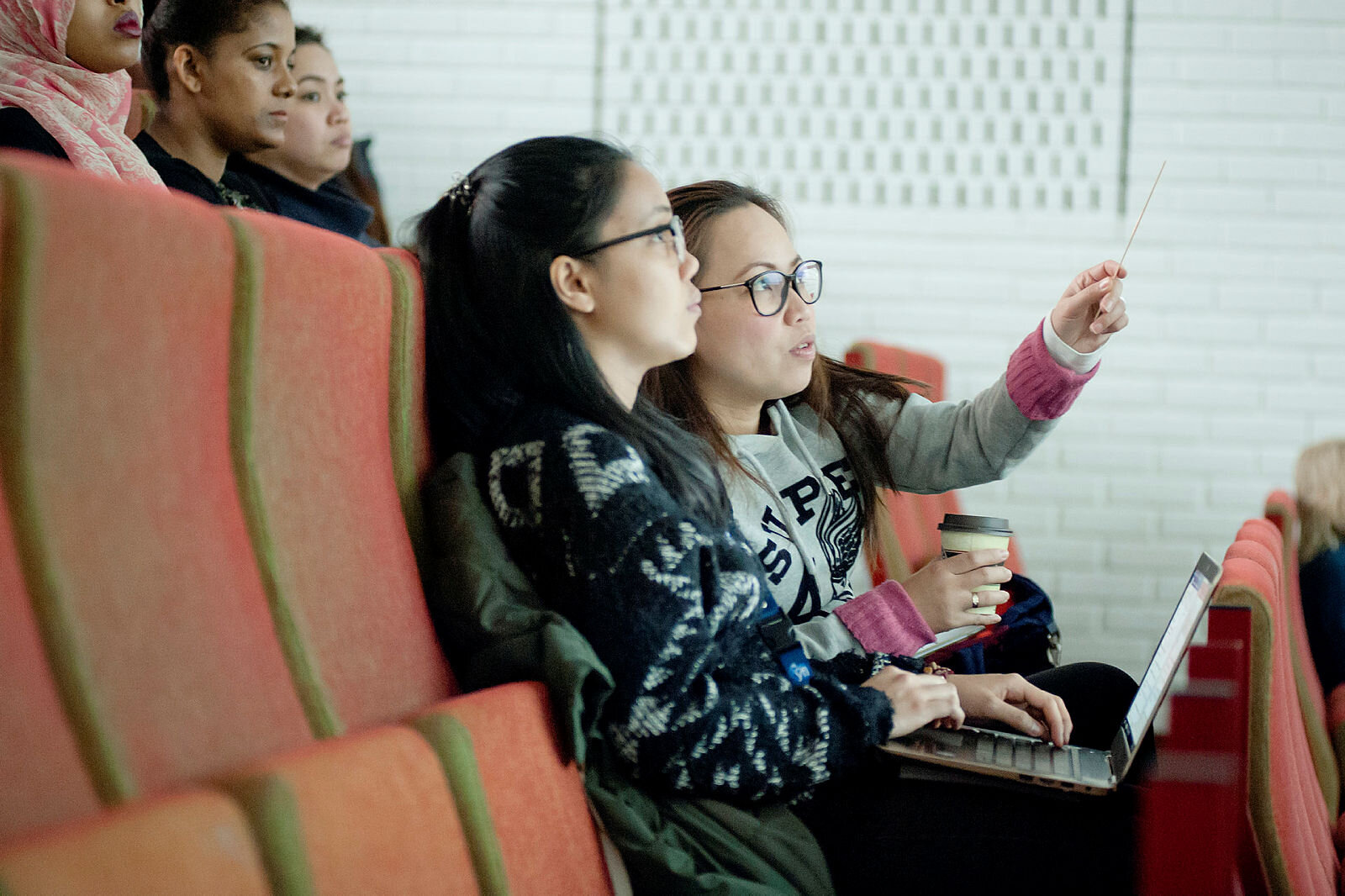 Bildene viser studenter fra Høgskolen i Oslo