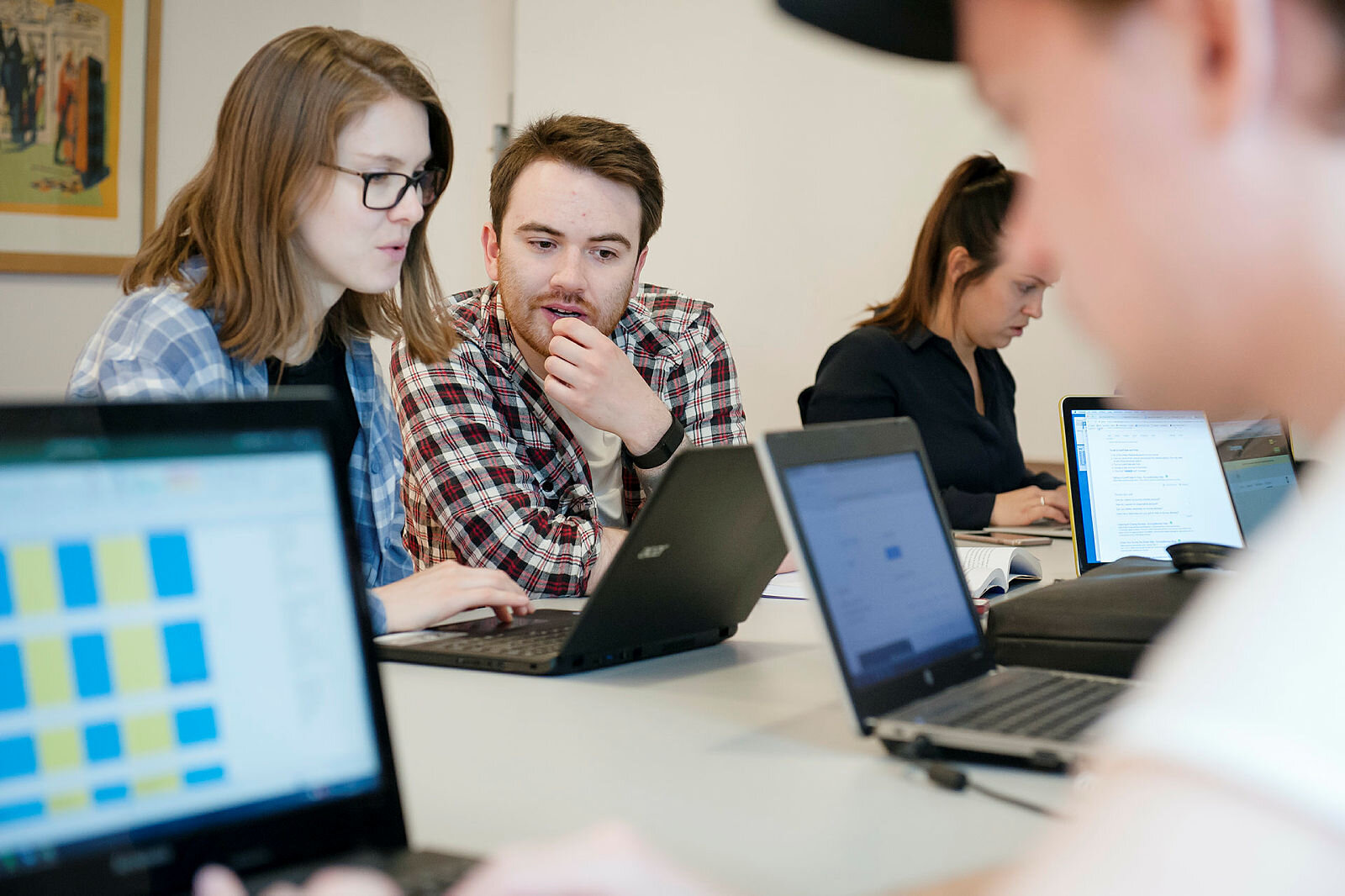 Bildene viser studenter fra Høgskolen i Oslo
