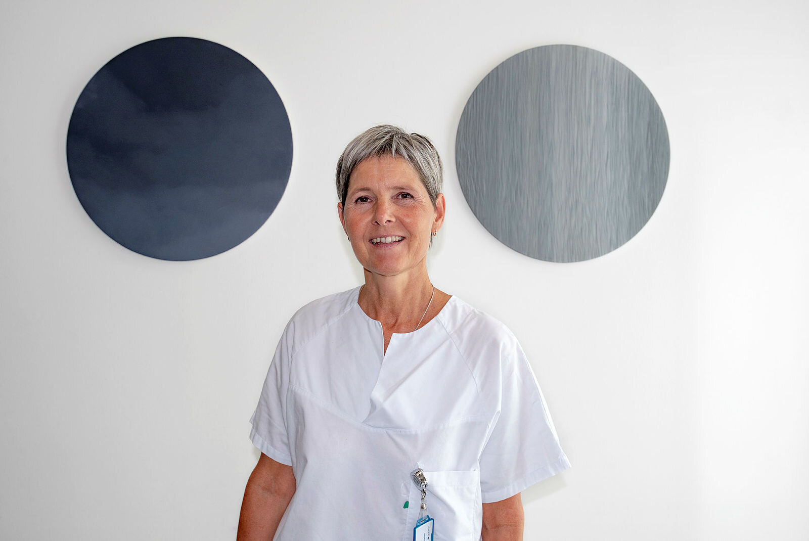 Bildet viser Ingrid Slørdal, som jobber på infeksjonsmedisinsk avdeling på St. Olavs hospital.