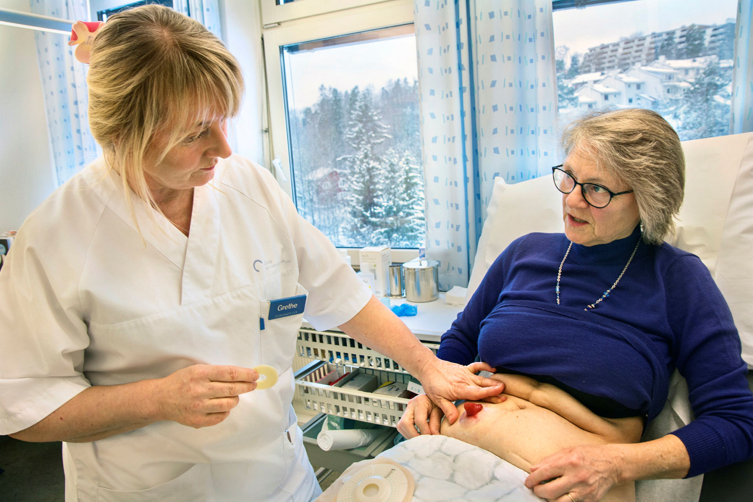 Stomisykepleier Grethe Følstad Lund og Villa Wahl Stranger, Radiumhospitalet