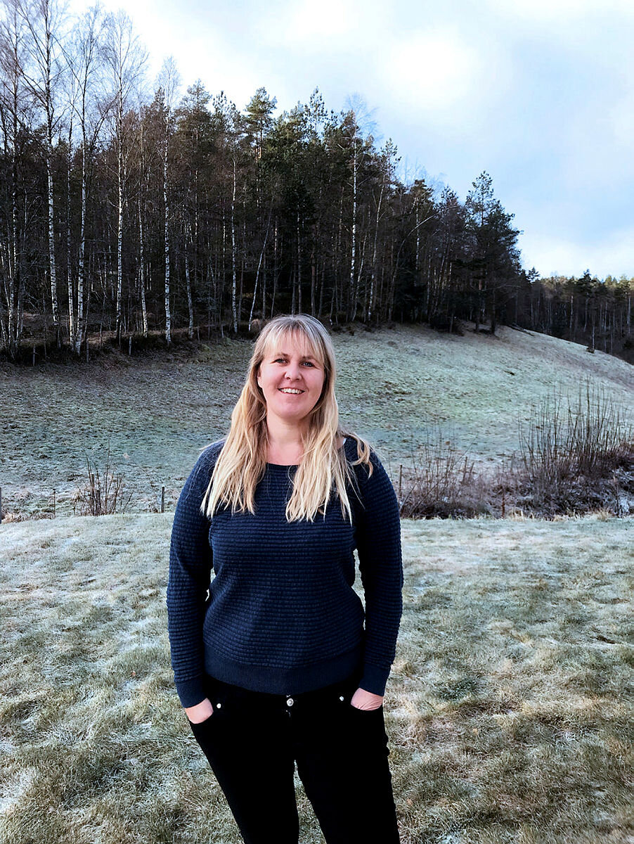 Bildet viser Tone Lill Bek, sykepleier med erfaring fra Danmark.